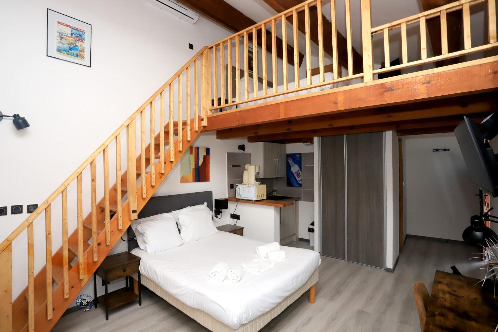 Apparts' Hotel Casa Di A Restonica Corte  Eksteriør billede